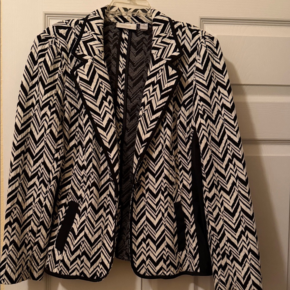 Chico's Monochrome Zigzag Blazer Black & White